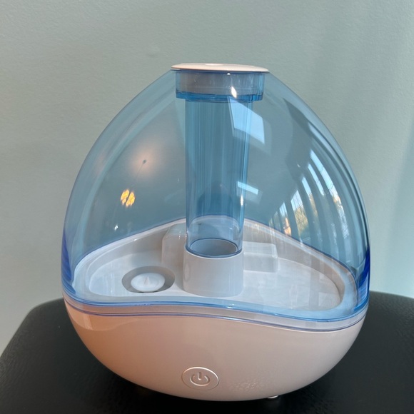 Humidifier - Picture 3 of 3